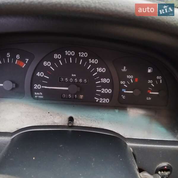 Седан Opel Vectra 1995 в Отинії фото 3 Седан Opel Vectra 1995 в Отинії