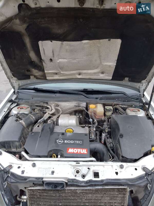 Лифтбек Opel Vectra 2003 в Кропивницком фото 7 Лифтбек Opel Vectra 2003 в Кропивницком