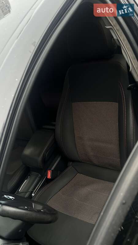 Седан Opel Vectra 2007 в Киеве