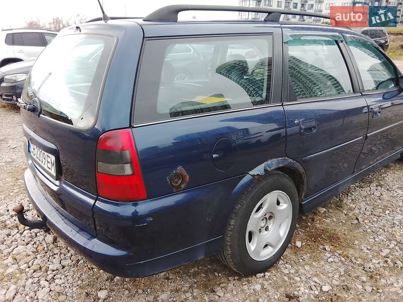 Універсал Opel Vectra 1999 в Києві