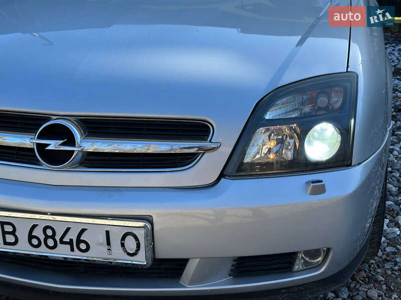Седан Opel Vectra 2004 в Виннице