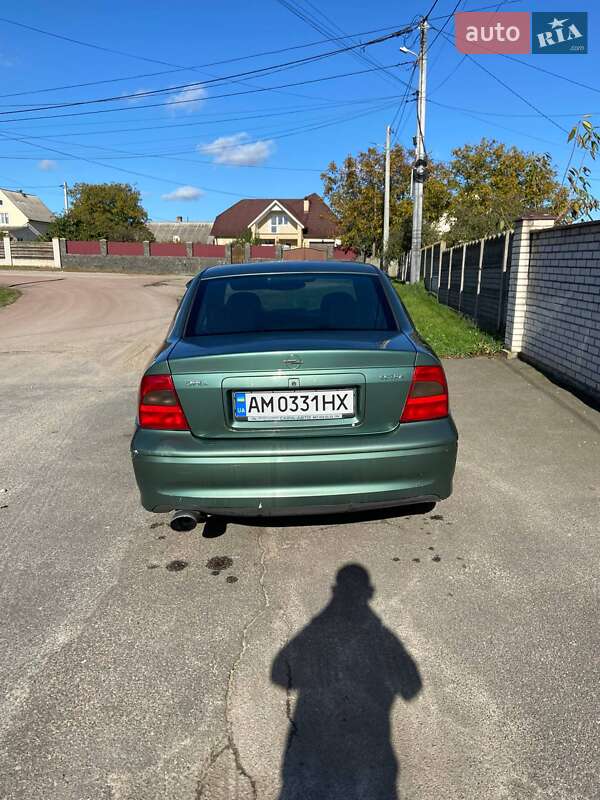 Седан Opel Vectra 1999 в Житомире