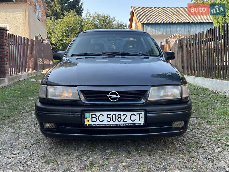 Седан Opel Vectra 1994 в Каменке-Бугской фото 6 Седан Opel Vectra 1994 в Каменке-Бугской