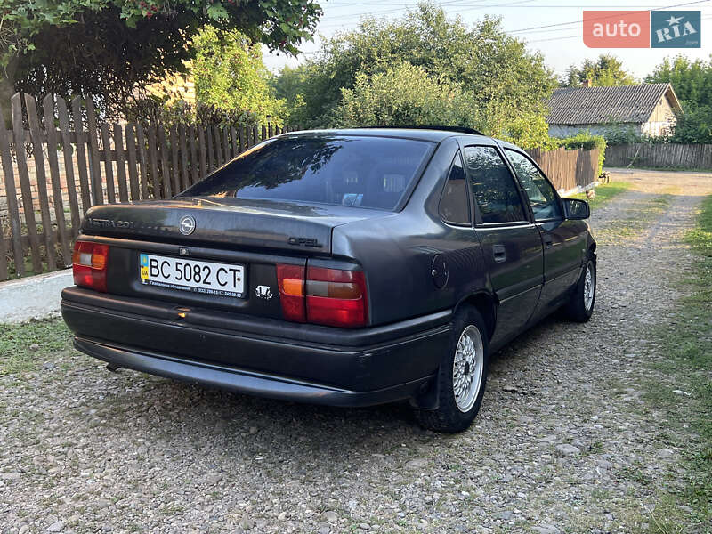 Седан Opel Vectra 1994 в Каменке-Бугской фото 2 Седан Opel Vectra 1994 в Каменке-Бугской