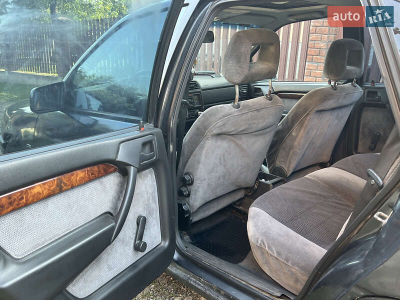 Седан Opel Vectra 1994 в Каменке-Бугской фото 11 Седан Opel Vectra 1994 в Каменке-Бугской