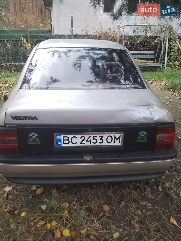Седан Opel Vectra 1991 в Львові