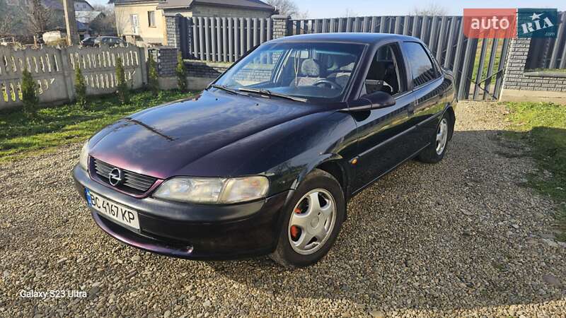 Седан Opel Vectra 1997 в Стрые
