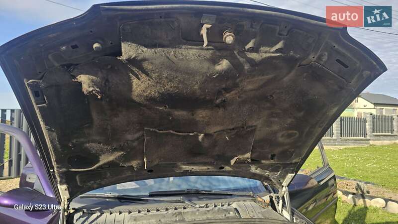 Седан Opel Vectra 1997 в Стрые