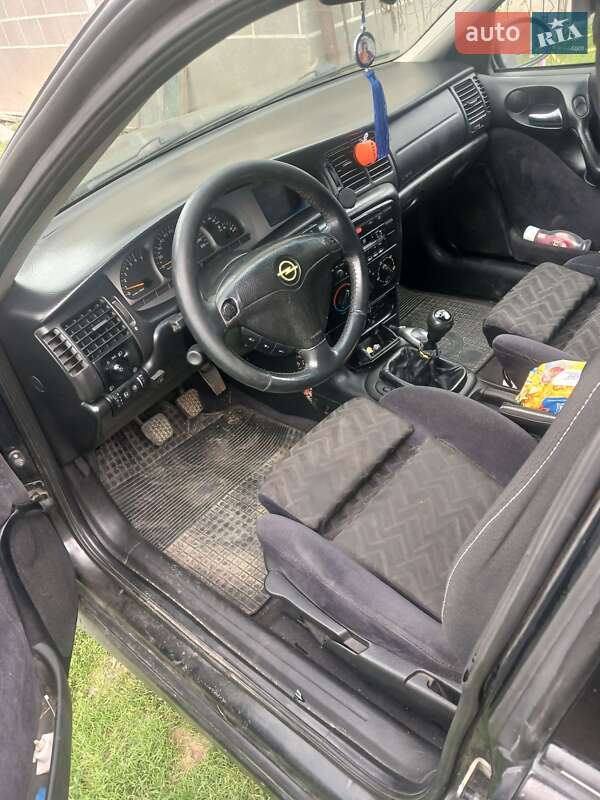 Універсал Opel Vectra 1999 в Стрию