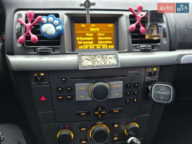 Седан Opel Vectra 2007 в Киеве