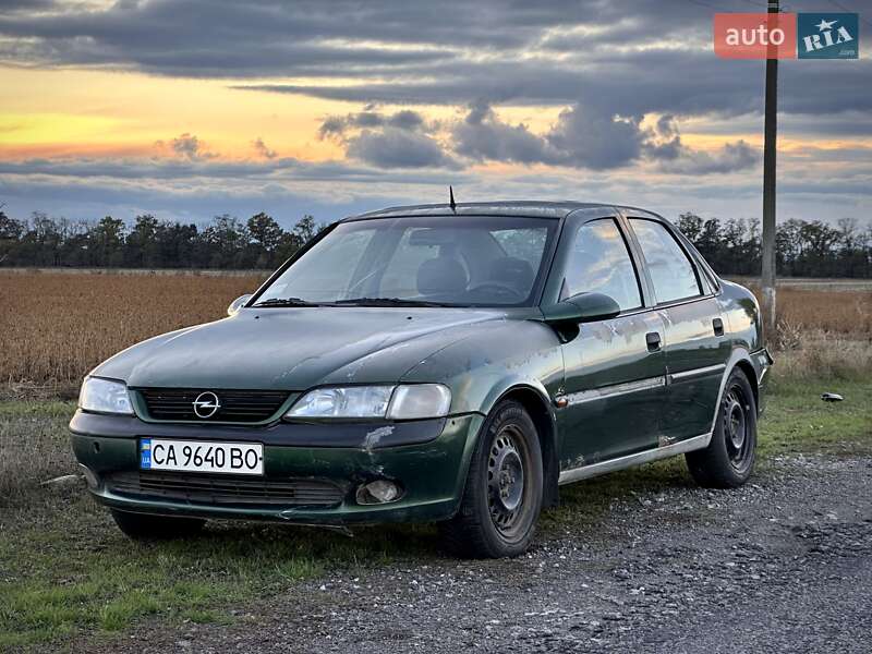 Седан Opel Vectra 1997 в Черкассах