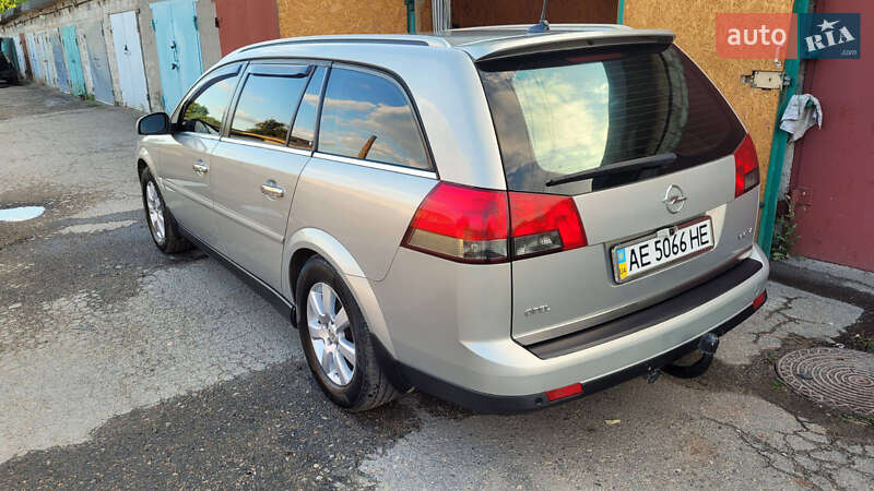 Універсал Opel Vectra 2007 в Дніпрі