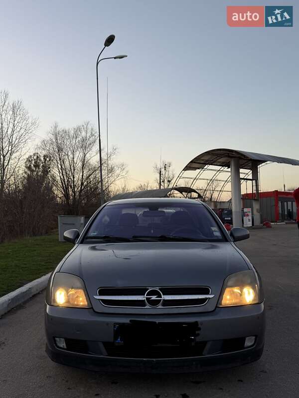 Седан Opel Vectra 2002 в Изюме