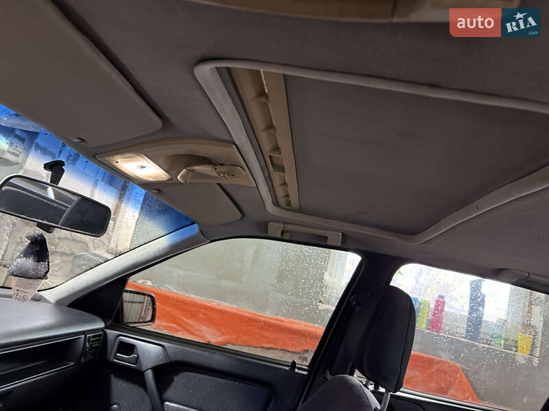 Седан Opel Vectra 1991 в Черном Острове