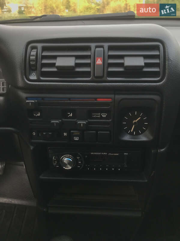 Ліфтбек Opel Vectra 1992 в Горішніх Плавнях