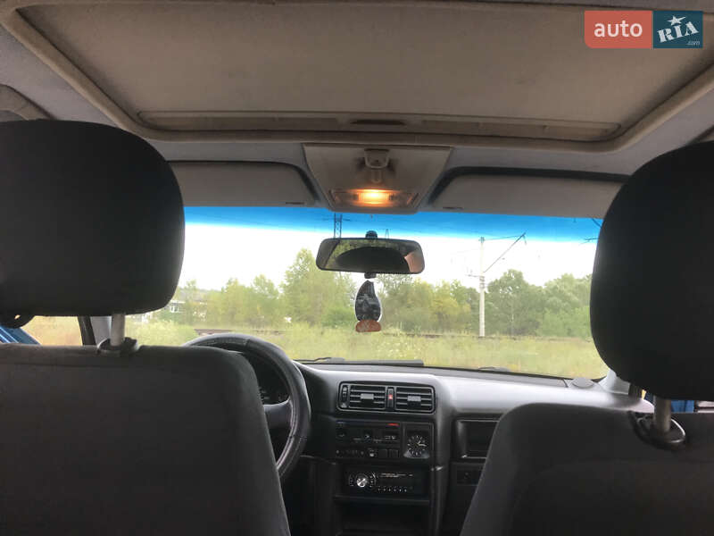 Ліфтбек Opel Vectra 1992 в Горішніх Плавнях