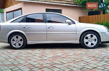 Ліфтбек Opel Vectra 2004 в Мукачевому