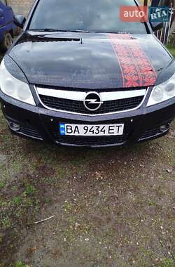 Седан Opel Vectra 2006 в Знаменке