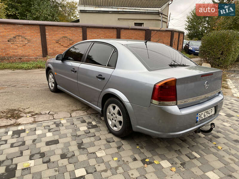 Седан Opel Vectra 2008 в Харкові