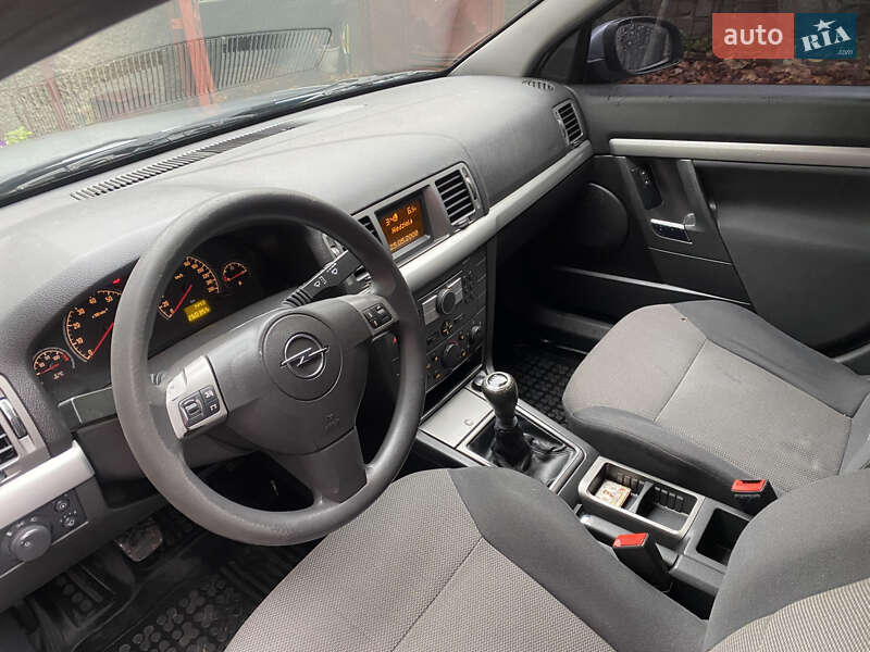 Седан Opel Vectra 2008 в Харкові