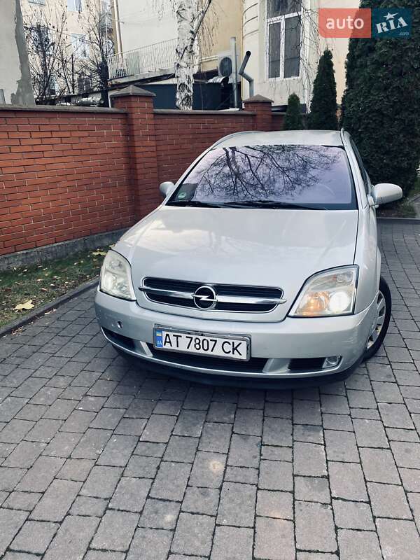 Opel Vectra 2004