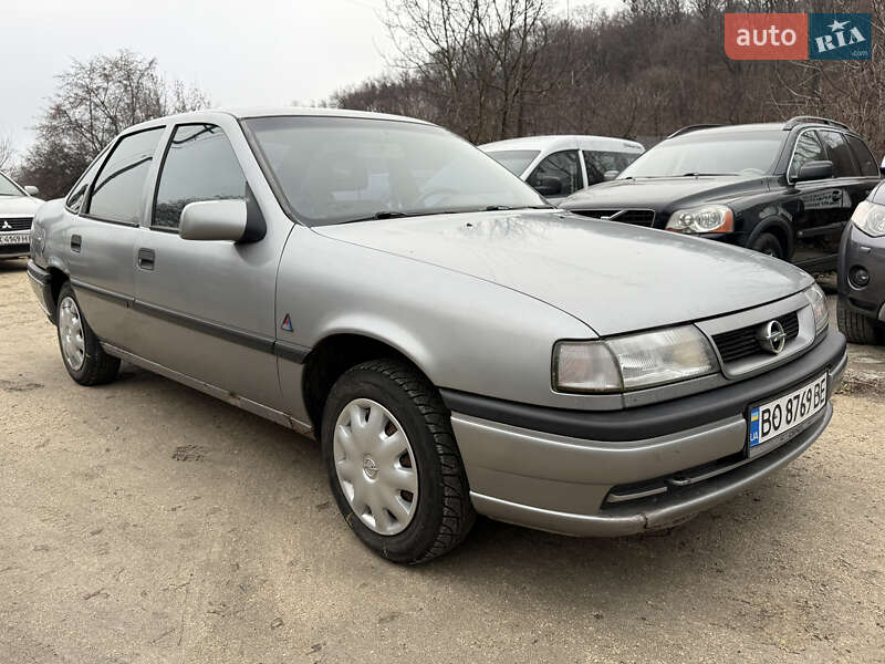 Седан Opel Vectra 1991 в Кременце фото 8 Седан Opel Vectra 1991 в Кременце