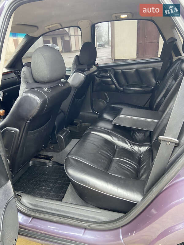 Седан Opel Vectra 1997 в Тернополі