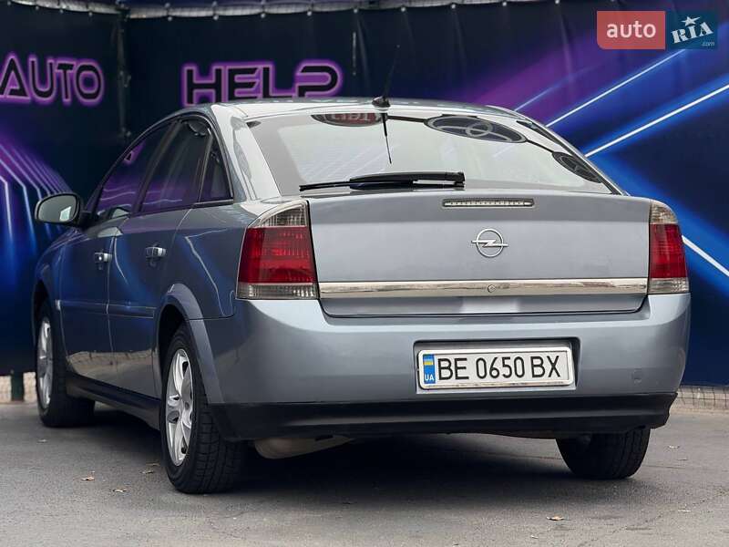 Лифтбек Opel Vectra 2005 в Запорожье