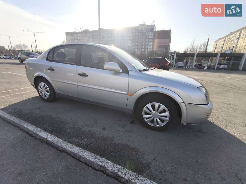 Седан Opel Vectra 2003 в Дніпрі