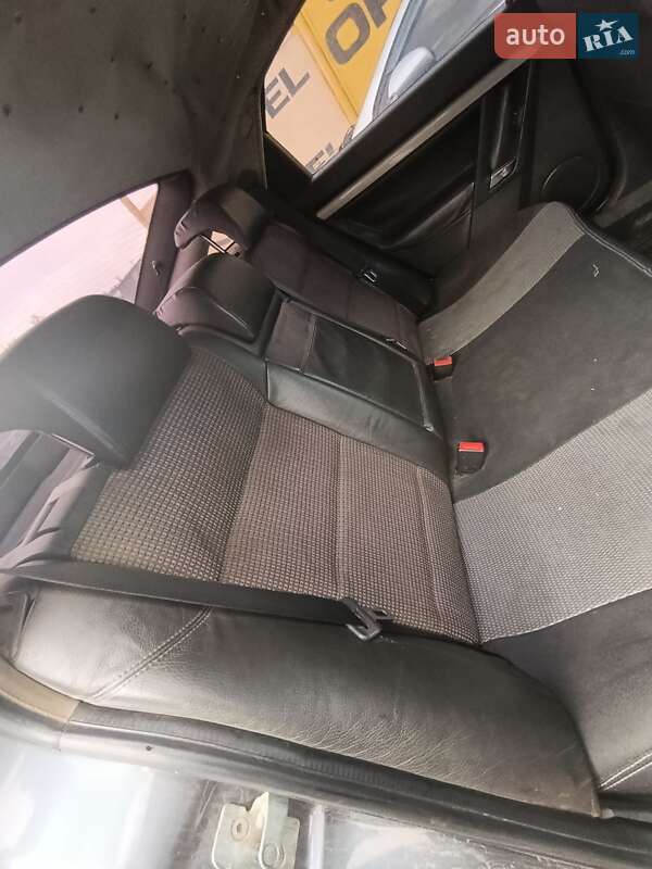 Универсал Opel Vectra 2003 в Киеве