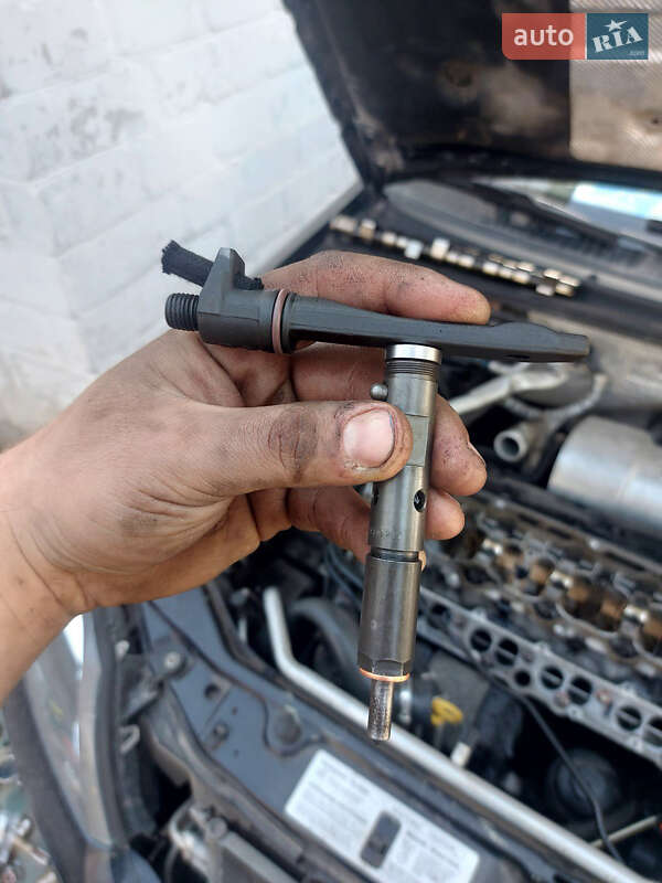 Седан Opel Vectra 2003 в Івано-Франківську