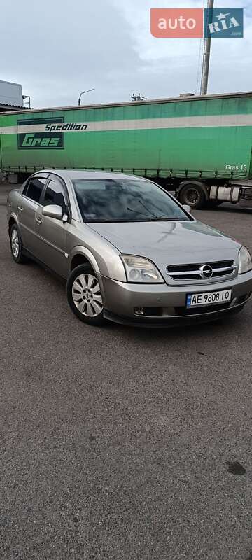 Седан Opel Vectra 2003 в Кривом Роге