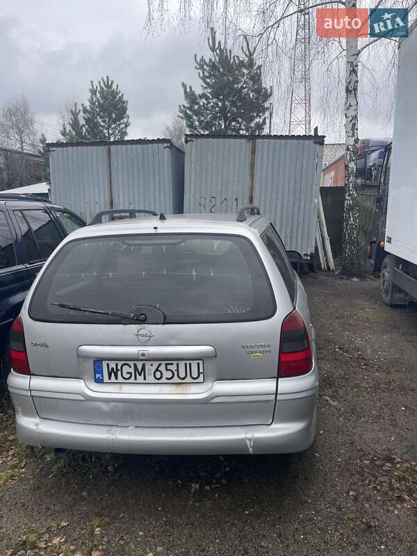 Универсал Opel Vectra 1996 в Житомире