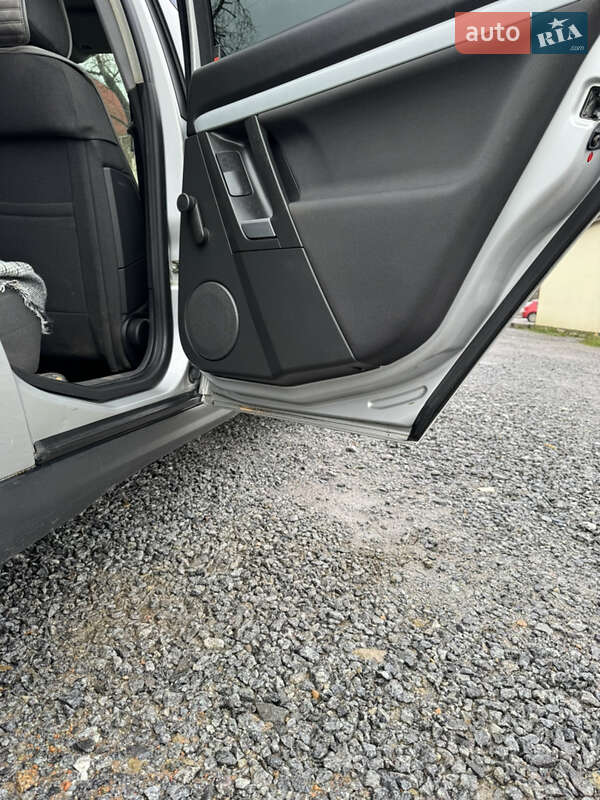 Седан Opel Vectra 2004 в Вінниці