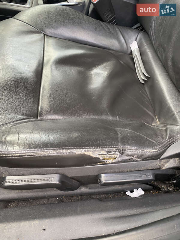 Седан Opel Vectra 2004 в Чернігові