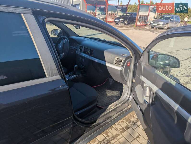 Універсал Opel Vectra 2005 в Городку