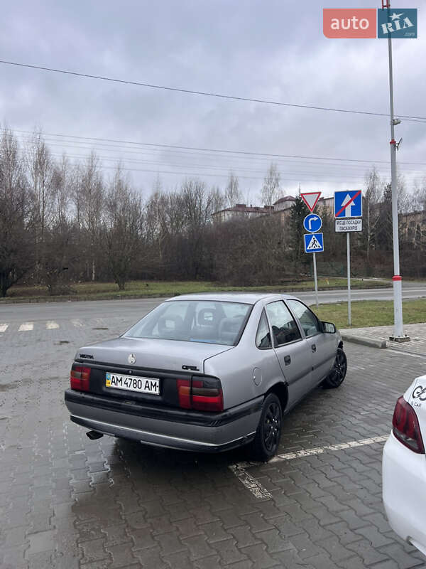 Седан Opel Vectra 1990 в Хмельницком