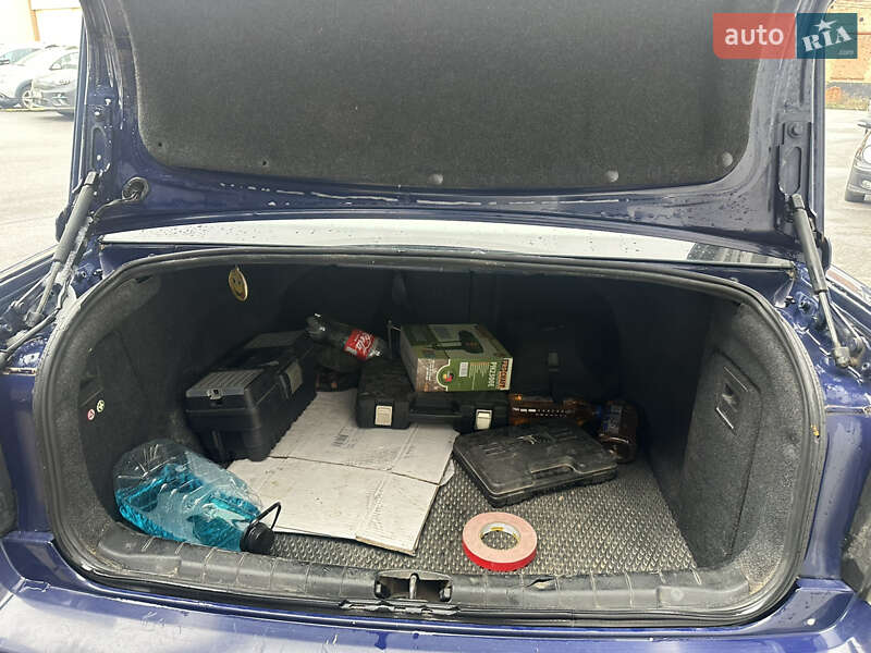 Седан Opel Vectra 2004 в Виннице