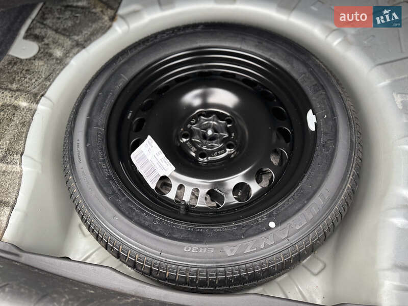 Седан Opel Vectra 2008 в Луцьку