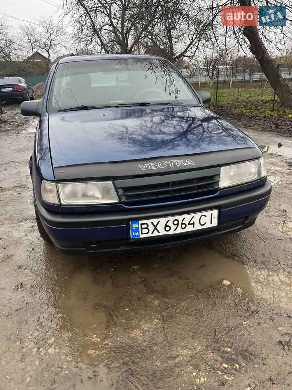 Седан Opel Vectra 1993 в Немирові фото 2 Седан Opel Vectra 1993 в Немирові