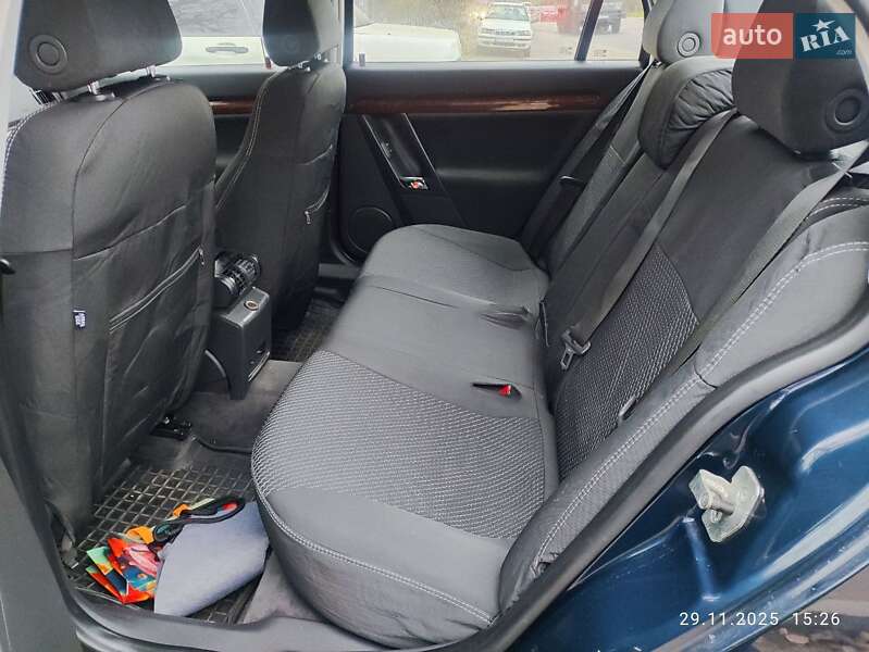 Седан Opel Vectra 2002 в Одесі