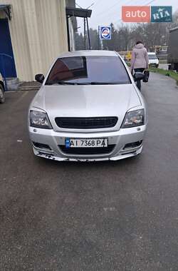 Ліфтбек Opel Vectra 2003 в Кагарлику
