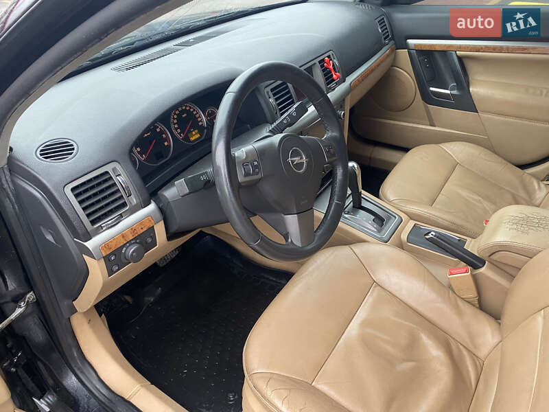 Седан Opel Vectra 2008 в Жашкове