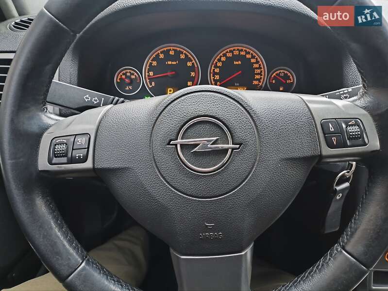 Седан Opel Vectra 2007 в Києві фото 22 Седан Opel Vectra 2007 в Києві