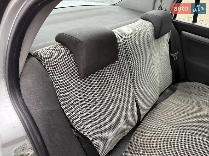 Седан Opel Vectra 2006 в Кропивницькому фото 14 Седан Opel Vectra 2006 в Кропивницькому