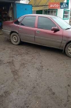Седан Opel Vectra 1990 в Погребище