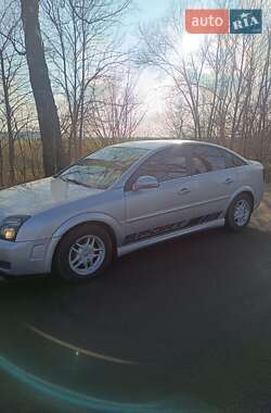 Лифтбек Opel Vectra 2003 в Голобах