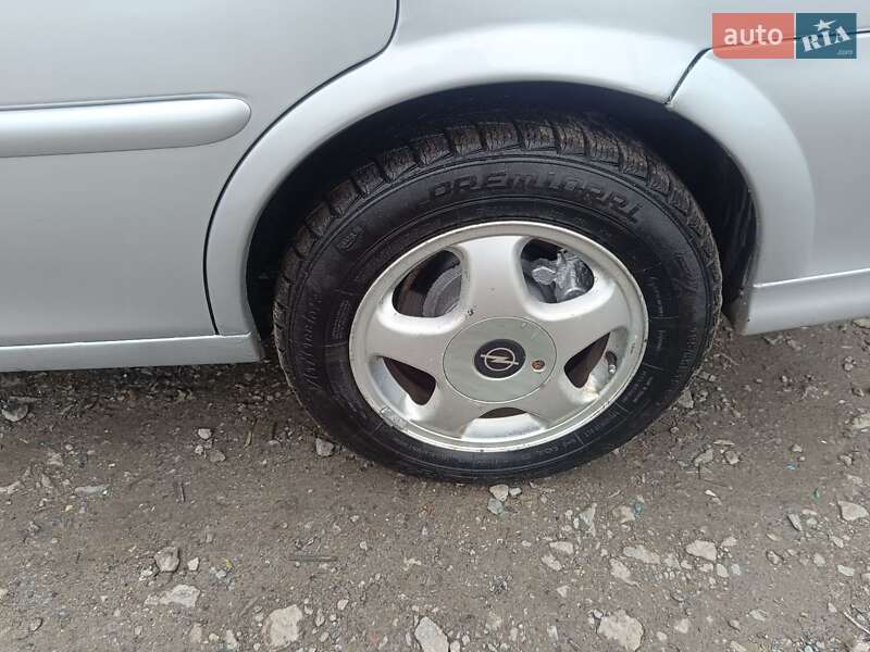 Універсал Opel Vectra 1999 в Могилів-Подільському фото 16 Універсал Opel Vectra 1999 в Могилів-Подільському