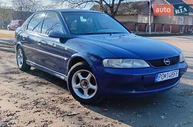 Седан Opel Vectra 1996 в Виноградові