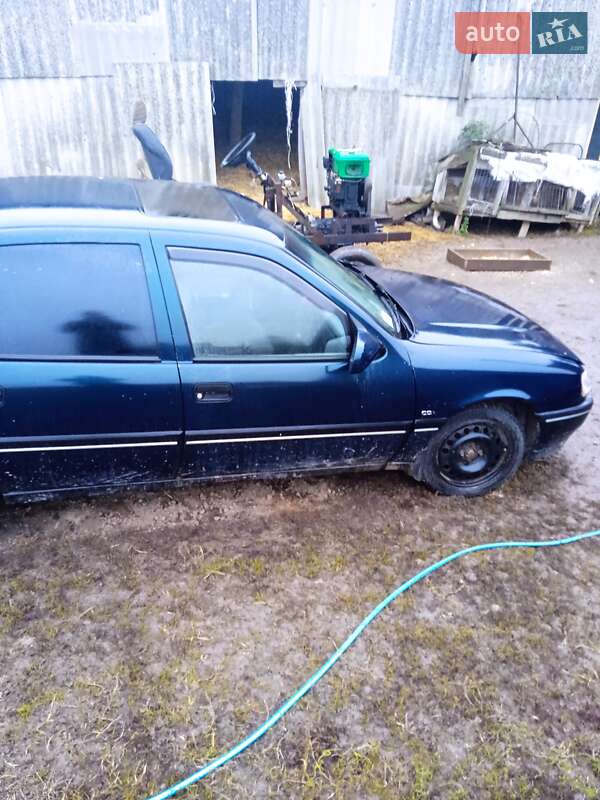 Седан Opel Vectra 1995 в Тернополе
